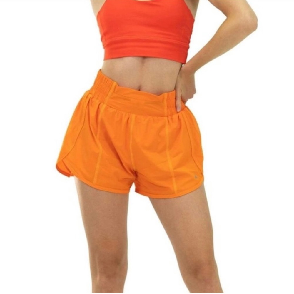[Balance Athletica] NWOT Lined Breeze Shorts in Mango XL